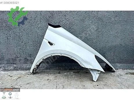 Tesla Model Y Sağ Ön Çamurluk çıkma parça
