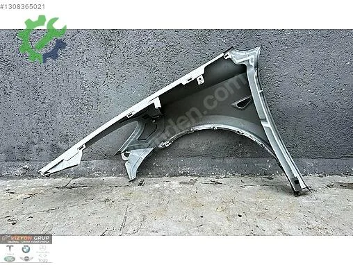 Tesla Model Y Sağ Ön Çamurluk çıkma parça