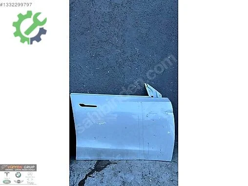 Tesla Model Y Sağ Kapı çıkma parça