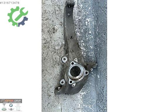 Tesla Model Y Sağ Ön Taşıyıcı 118316-00-F çıkma parça