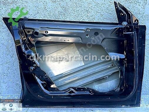 Tesla Model Y Sol Ön Kapı çıkma parça