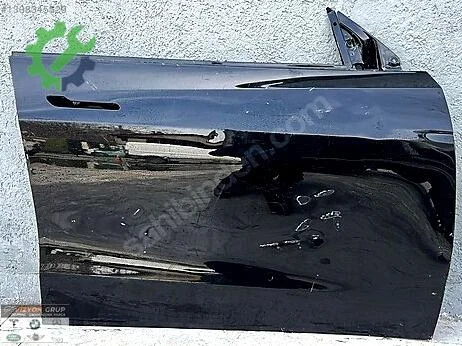 Tesla Model Y Sağ Ön Kapı çıkma parça