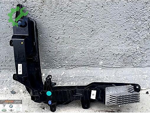Togg T10F Sağ Ön Far çıkma parça