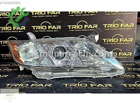 Toyota Camry Sağ Ön Far çıkma parça