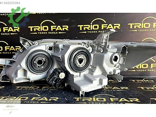Toyota Camry Sağ Ön Far çıkma parça