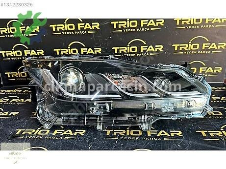 Toyota Corolla Sağ Ön Far çıkma parça
