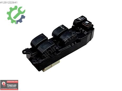 Toyota Corolla Cam Düğmesi çıkma parça
