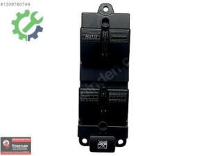 TÜNEYLER ‘DEN MAZDA 323 CAM AÇMA DÜĞMESİ 1999 2003