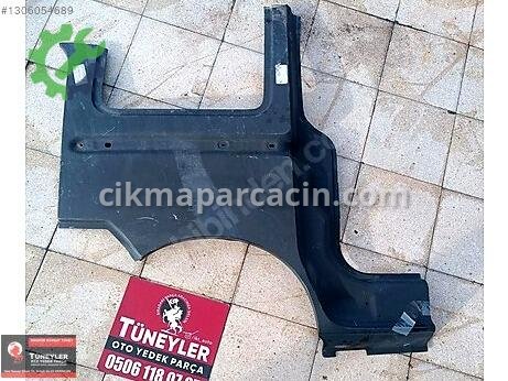 Renault Kangoo Sağ Arka Çamurluk çıkma parça