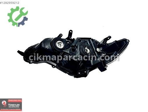 Toyota Corolla Far çıkma parça