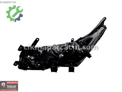 Toyota Corolla Far çıkma parça