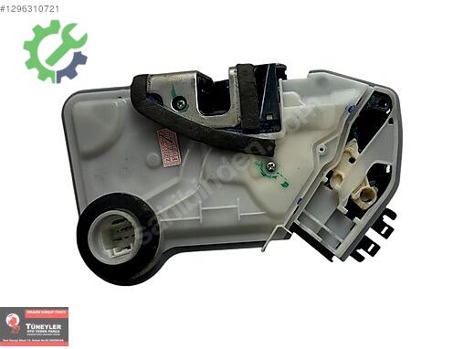 Toyota Corolla Kapı Kilidi çıkma parça