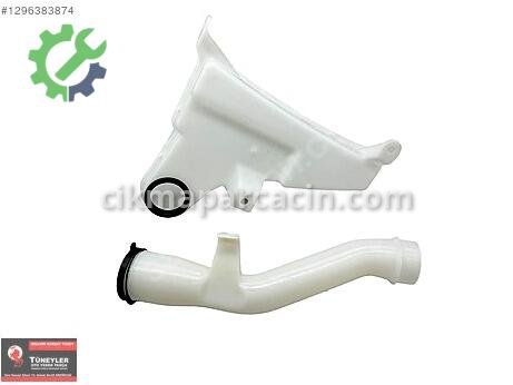 Toyota Hilux Cam Suyu Deposu çıkma parça