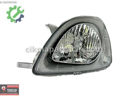 Toyota Yaris Far çıkma parça