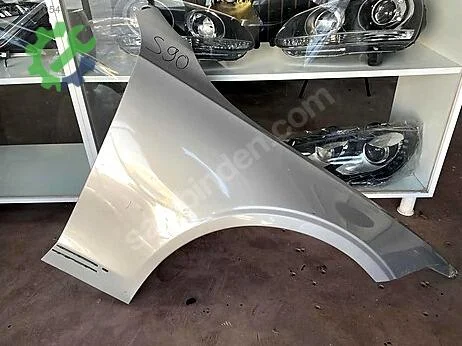 Volvo S90 Sağ Ön Çamurluk çıkma parça