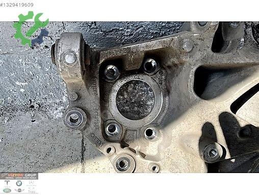 Volvo XC 40 Arka Taşıyıcı 32246339 çıkma parça