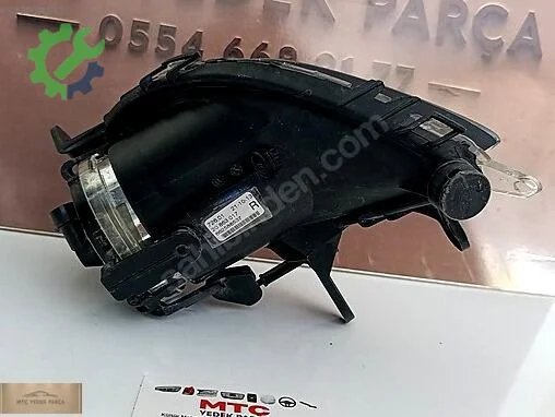 Opel Zafira Sağ Sis Farı çıkma parça