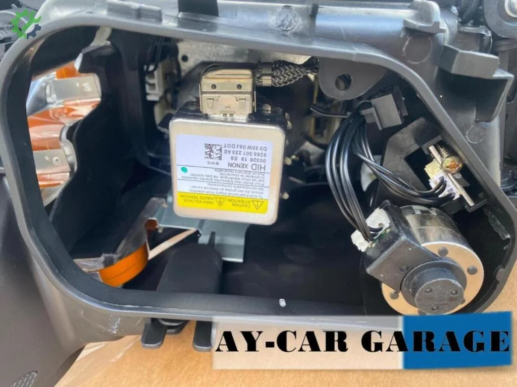 Audi Q7 Sol Ön Far çıkma parça