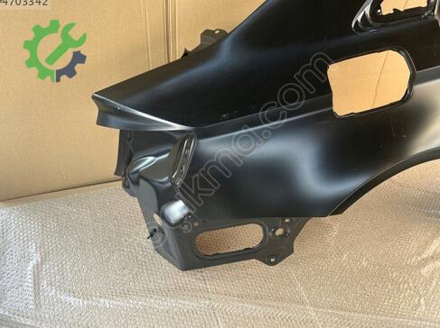 Audi A3 Sağ Arka Çamurluk 8V5809838 çıkma parça