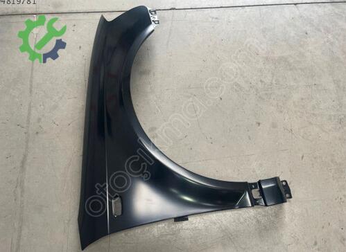 Audi A3 Sağ Ön Çamurluk 8P0821106F çıkma parça