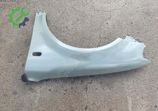 Audi A3 Sağ Ön Çamurluk 8V0821106C çıkma parça