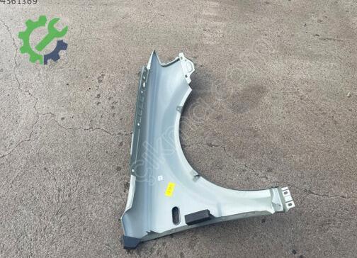 Audi A3 Sağ Ön Çamurluk 8V0821106C çıkma parça