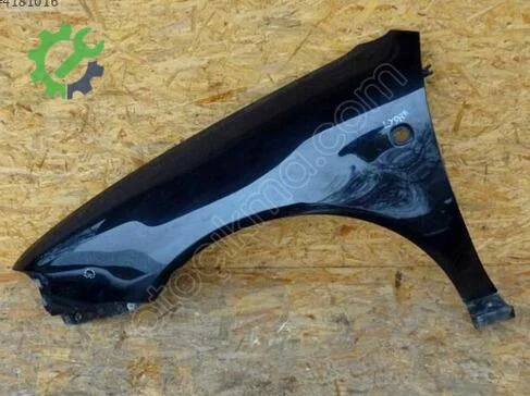 Audi A3 Sol Ön Çamurluk 8L0821105 çıkma parça