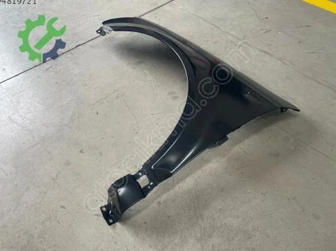 Audi A3 Sol Ön Çamurluk 8P0821105C çıkma parça