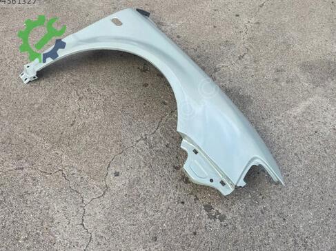 Audi A3 Sol Ön Çamurluk 8V0821105C çıkma parça