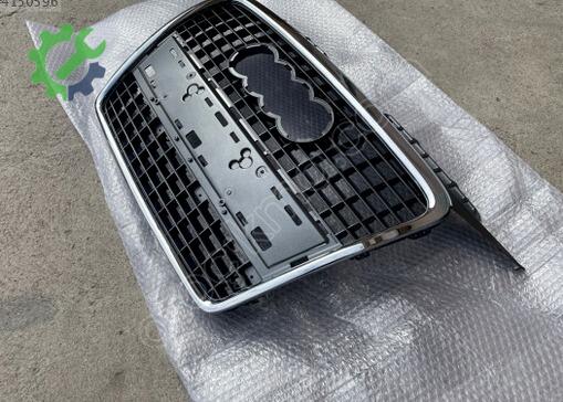 Audi A3 Ön Panjur 8P4853651 çıkma parça