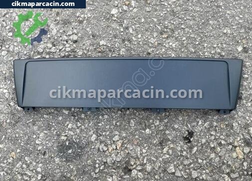 Audi A3 Plakalık çıkma parça