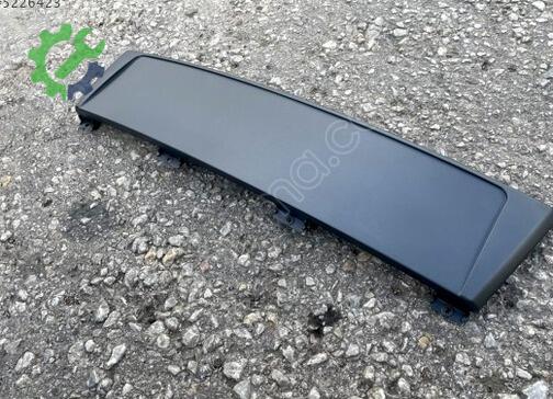 Audi A3 Plakalık 8P4807285G çıkma parça