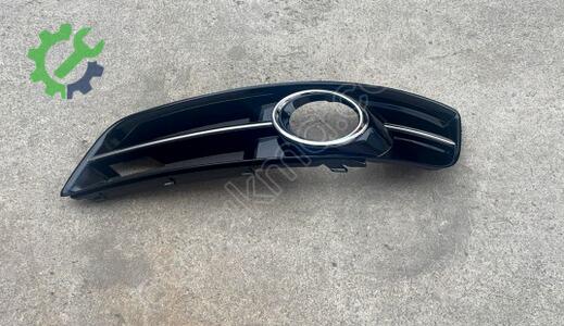 Audi A3 Sis Farı Çerçevesi 8P0807681A çıkma parça