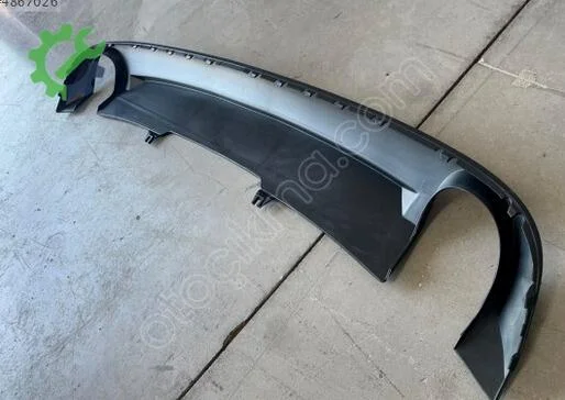 Audi A4 Tampon Spoyleri 8W0807521 çıkma parça