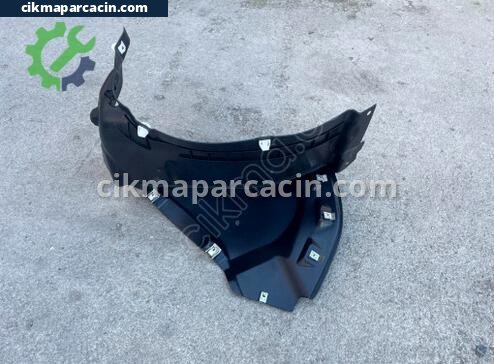 Audi A4 Sol Davlumbaz çıkma parça