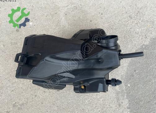 Audi A4 Hava Filtresi Kutusu 8K0133837BJ çıkma parça