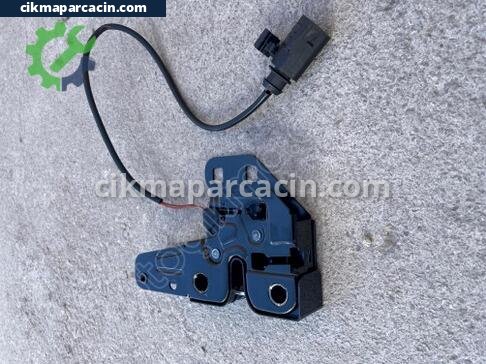 Audi A4 Kaput Kilidi çıkma parça