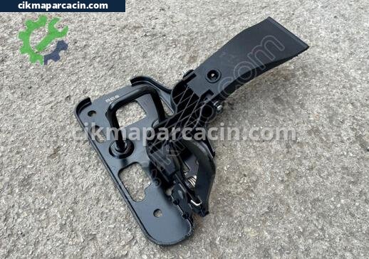 Audi A4 Kaput Kilidi çıkma parça