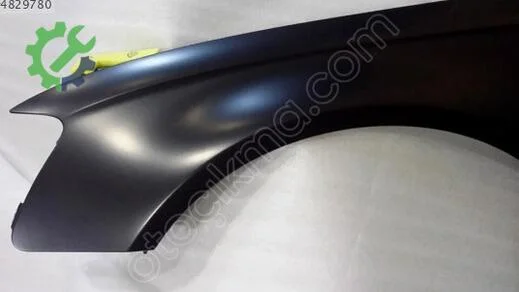 Audi A4 Sol Ön Çamurluk 8K0821105A çıkma parça