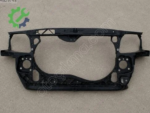 Audi A4 Ön Panel 8E0805594E çıkma parça
