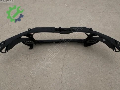 Audi A4 Ön Panel 8E0805594E çıkma parça