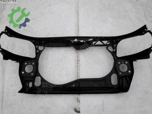 Audi A4 Ön Panel 8E0805594E çıkma parça