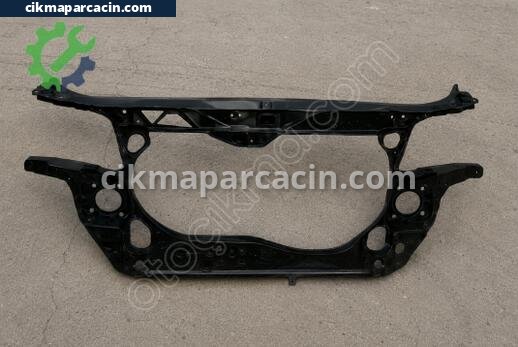 Audi A4 Ön Panel çıkma parça