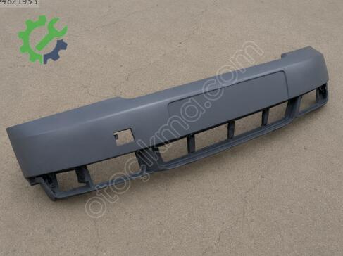 Audi A4 Ön Tampon 8E0807103F çıkma parça