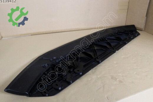 Audi A4 Ön Tampon 8W0807611 çıkma parça