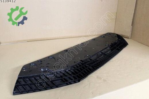 Audi A4 Ön Tampon 8W0807611 çıkma parça