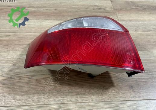Audi A4 Stop Lambası 8E5945217A çıkma parça