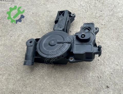 Audi A4 Yağ Seperatörü 06H103495A çıkma parça