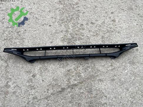 Audi A5 Tampon Izgarası çıkma parça