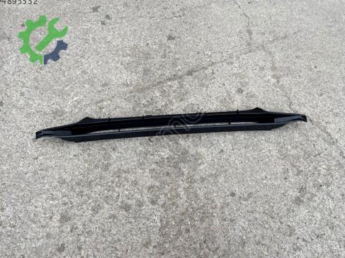 Audi A5 Tampon Izgarası 8T0807647A çıkma parça